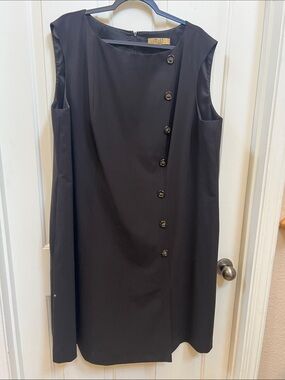 Alex Marie Women 22 Brown Sleeveless Shift Dress with Asymmetrical Button Detail
